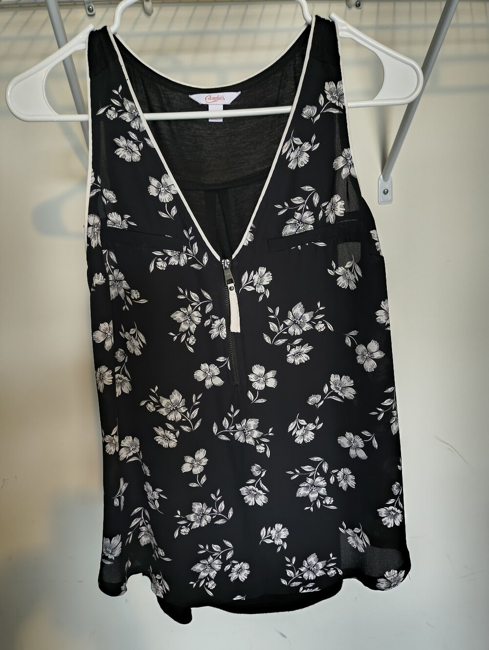 Candie's Black Floral Zip-Front Sleeveless Top